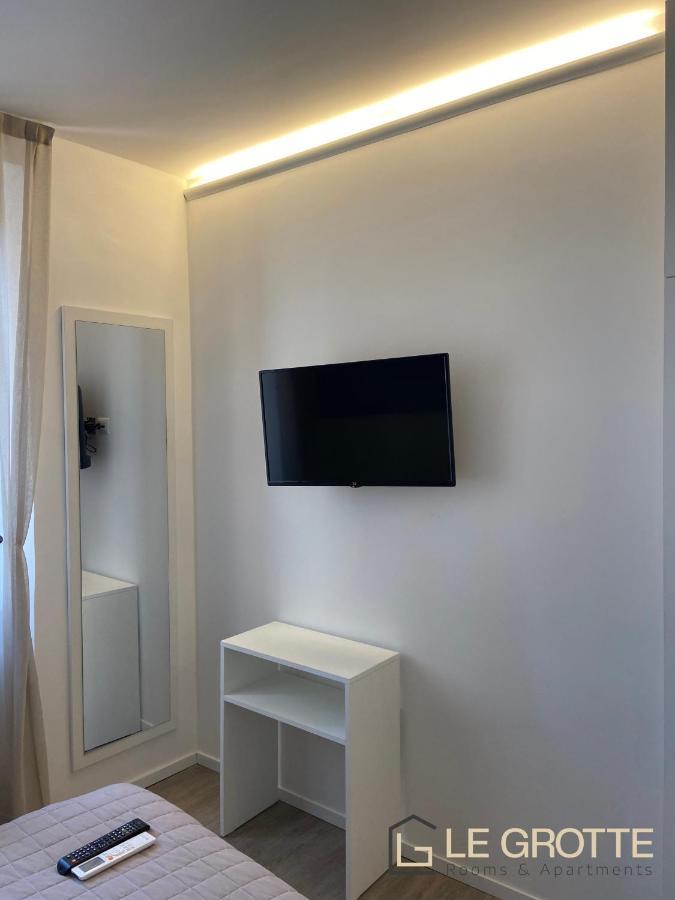 Affittacamere Le Grotte - Le Grotte Rooms & Apartments Camerano Dış mekan fotoğraf